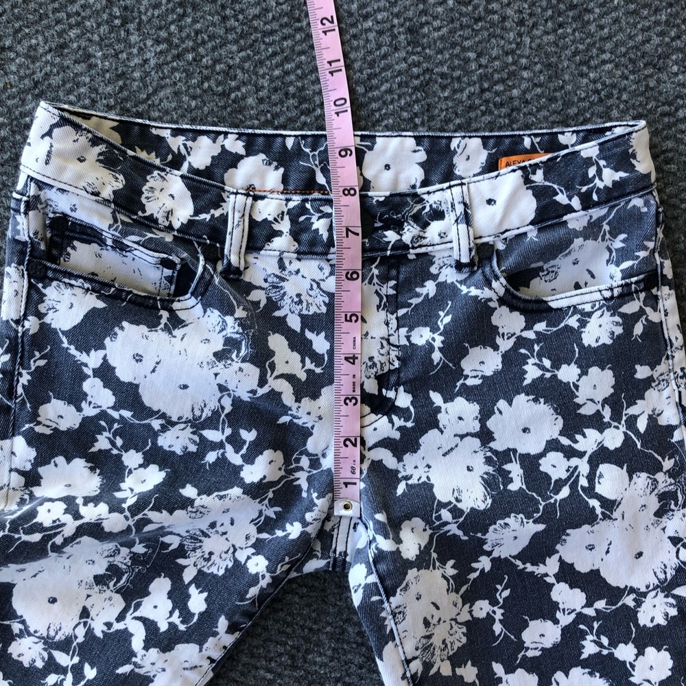 Tory Burch Alexa cropped skinny floral jeans size 27 - Picture 9 of 16